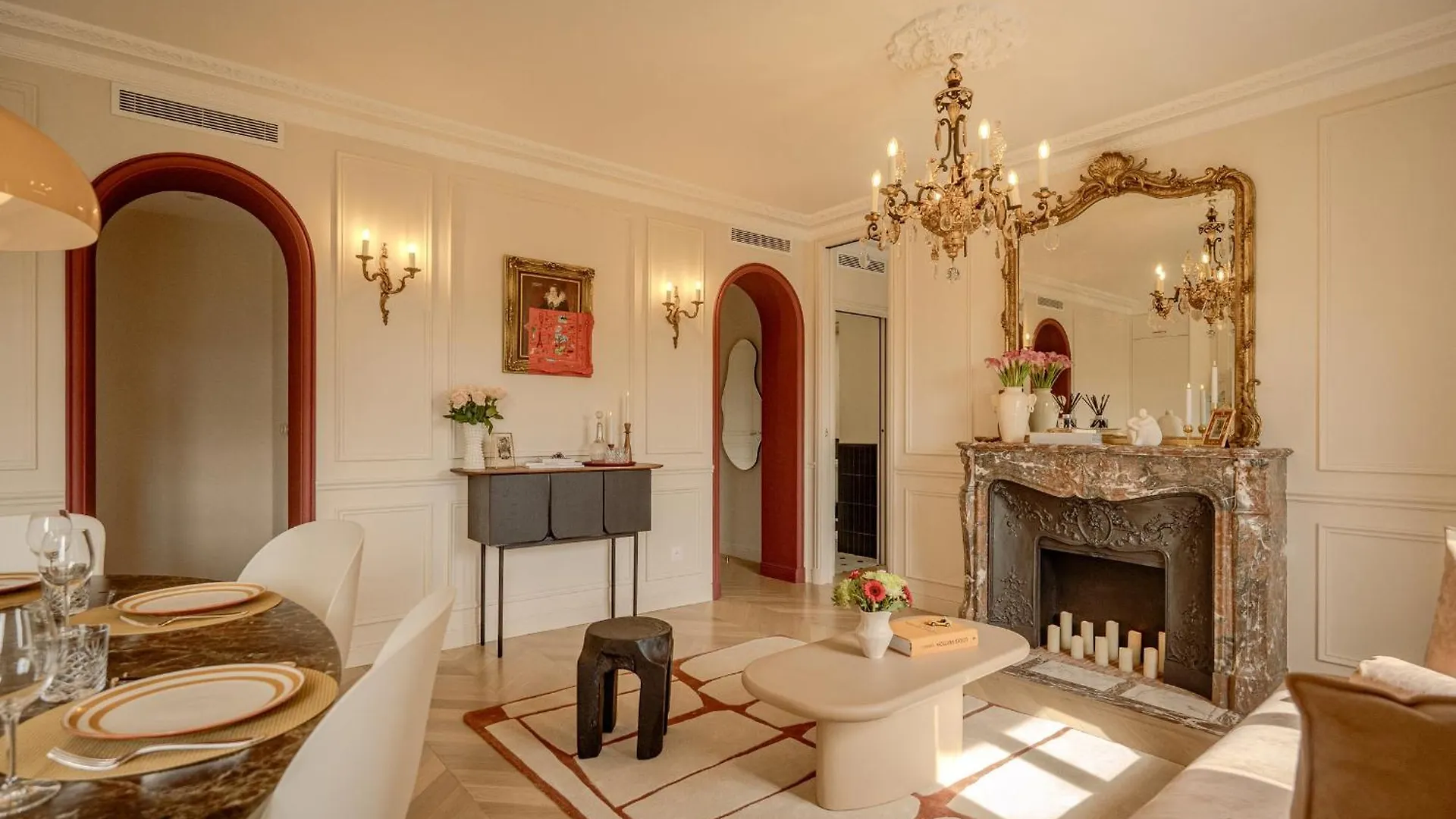 Apartment With Eiffel Tower View Paris Fransa